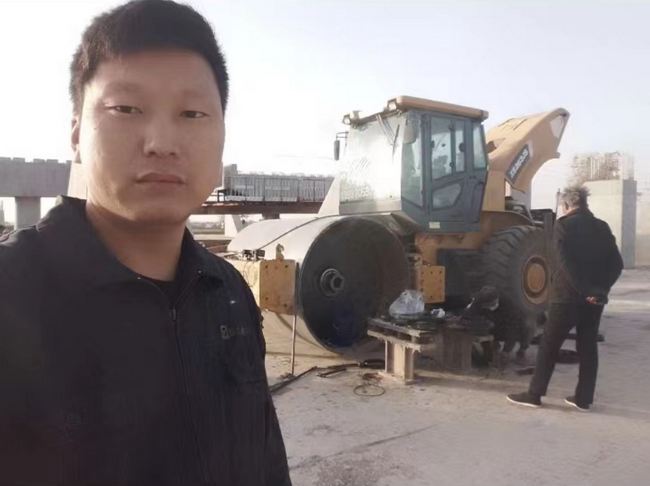 河南路友安博网页版服务工程师彭师傅